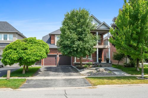 61 Rosena Lane, Uxbridge, ON, L9P1X6 | Card Image