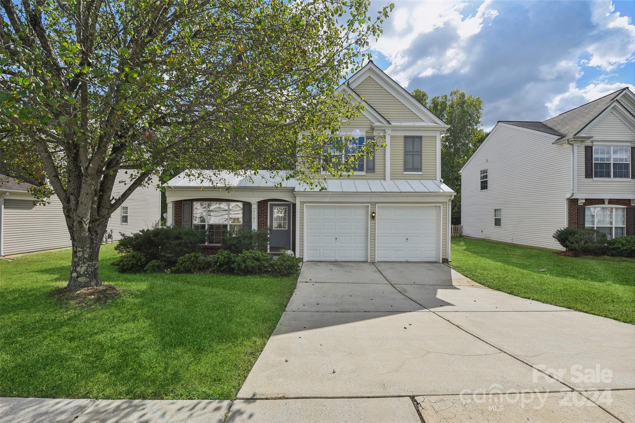 Old Ironside Dr, Charlotte, NC 28213