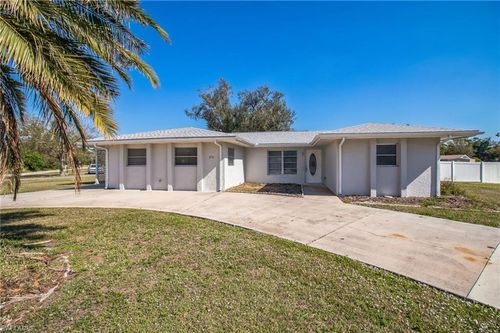 171 Coconut St, PUNTA GORDA, FL, 33980-2319 | Card Image