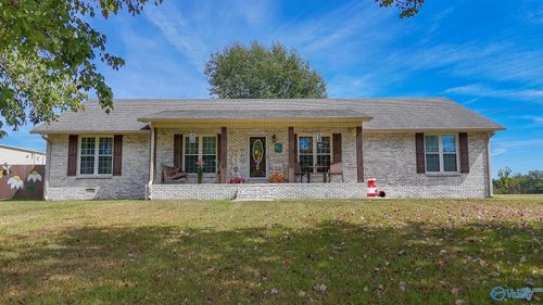 7090 County Road 434, Trinity, AL, 35673-4647 | Card Image