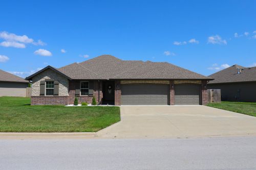 1224 S Mulberry Ave, Springfield, MO, 65802-7849 | Card Image