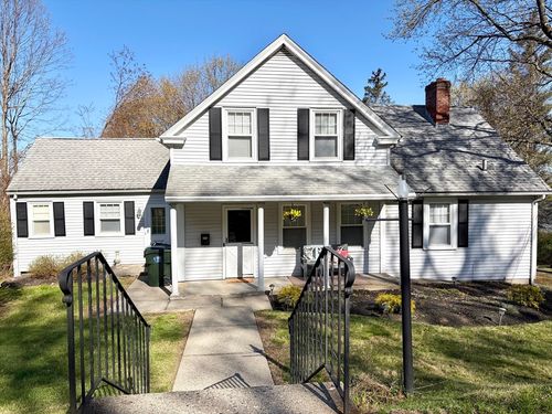 112 Hampton St, Auburn, MA, 01501-2652 | Card Image