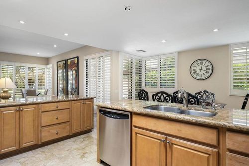 2 Rutgers Ct, Rancho Mirage, CA, 92270-3713 | Card Image