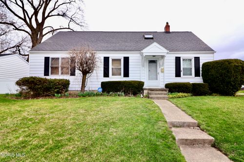 1532 Gould Rd, Toledo, OH, 43612-2272 | Card Image