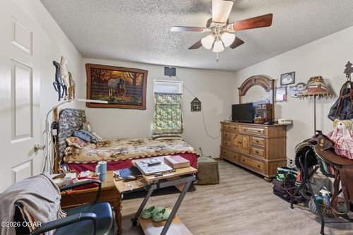 522 S Hall St, Webb City, MO, 64870-2723 | Card Image