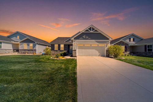 520 Buchloe Dr, Marysville, OH, 43040-2594 | Card Image