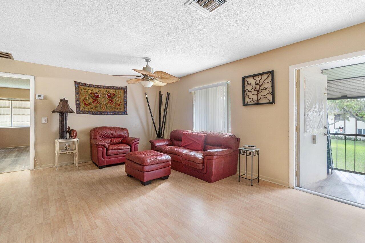 Residential in Greenacres 5