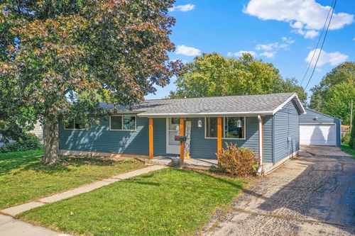 408 Michigan Street, OSHKOSH, WI, 54902 | Card Image