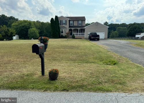 131 Log Yard Ln, TOWNSEND, DE, 19734-9404 | Card Image