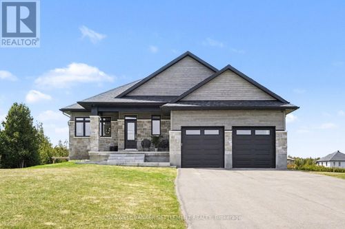 155 Harold Jones Way, Ashton, ON, K0A1B0 | Card Image