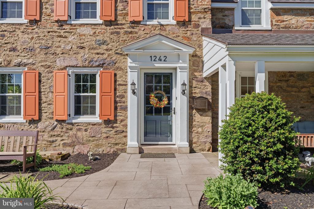 Residential in JENKINTOWN 3