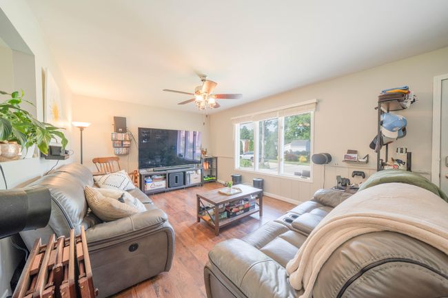 Livingroom 1 | Image 6