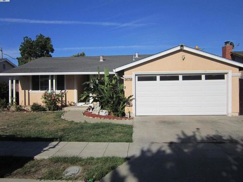 26718 Peterman Ave, Hayward, CA, 94545-3502 | Card Image