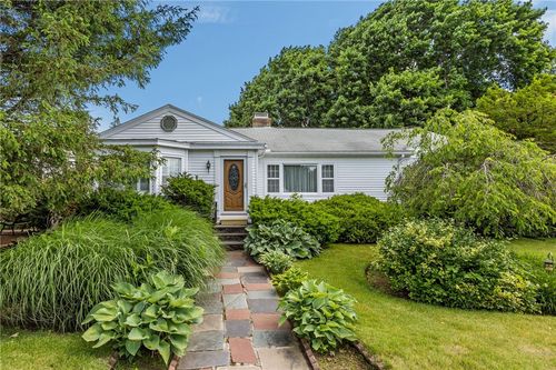 963 Hartford Avenue, Johnston, RI, 02919 | Card Image