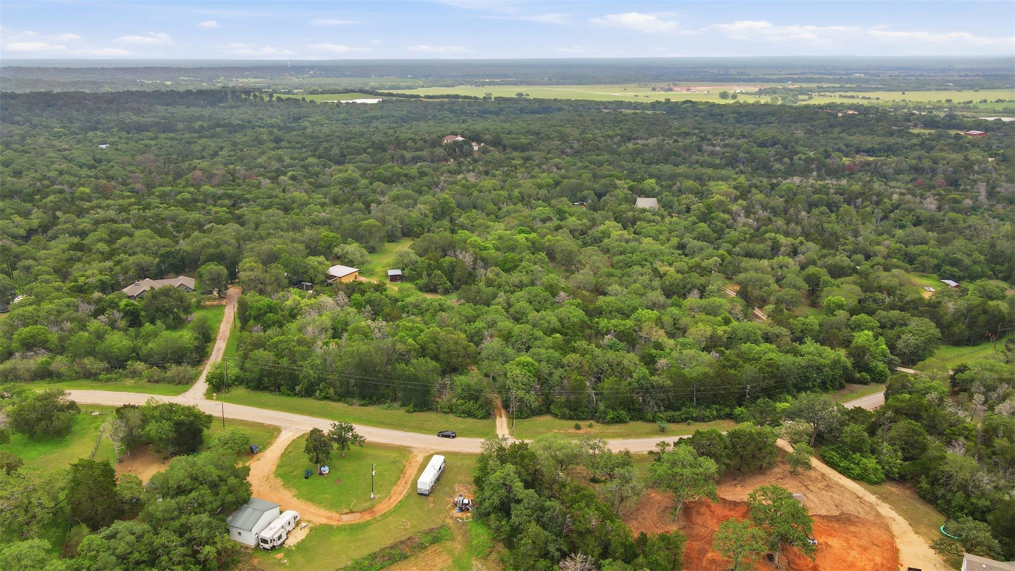 Land in Smithville
