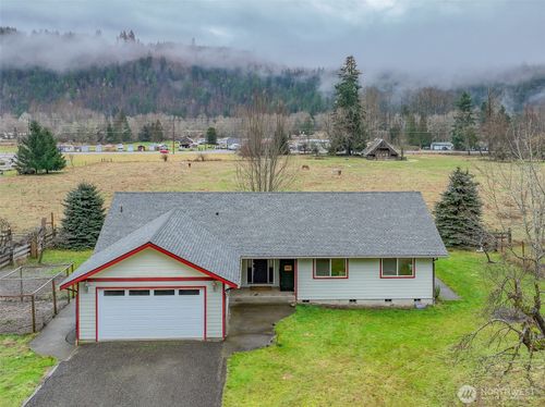 244 Martin Rd, Glenoma, WA, 98336-9748 | Card Image