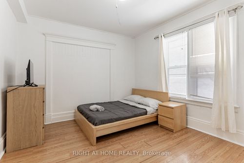 2-29 Peel St, Barrie, ON, L4M3K9 | Card Image