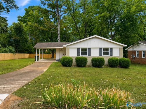 3130 Tucker Dr Nw, Huntsville, AL, 35810-3118 | Card Image