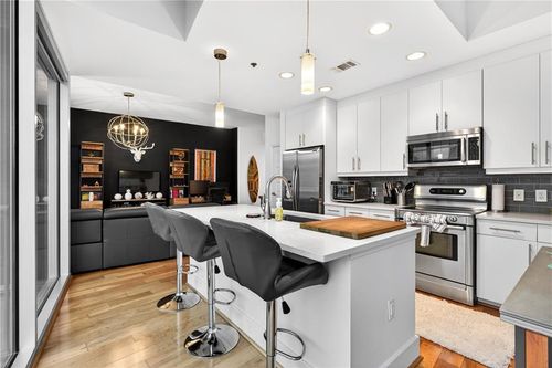 unit-1507-1080 Peachtree St Ne, Atlanta, GA, 30309-6818 | Card Image