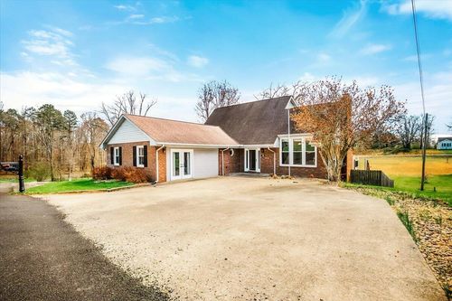 32 Meadow Brook Dr, Corbin, KY, 40701-6539 | Card Image