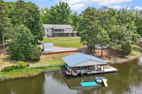 150 Connie Ln, Littleton, NC, 27850-8468 | Card Image