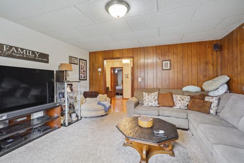 413 N Railroad St, Milroy, IN, 46156-9449 | Card Image