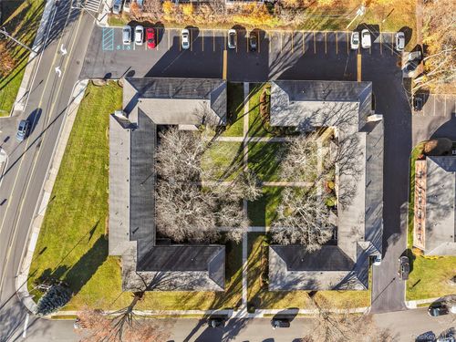 apt-f17-51 Edmunton Dr, Babylon, NY, 11703-5255 | Card Image