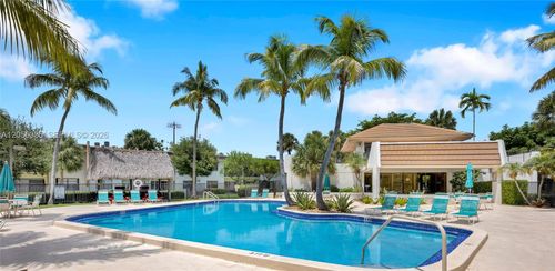 207-8261 Sw 128th St, Pinecrest, FL, 33156-5968 | Card Image