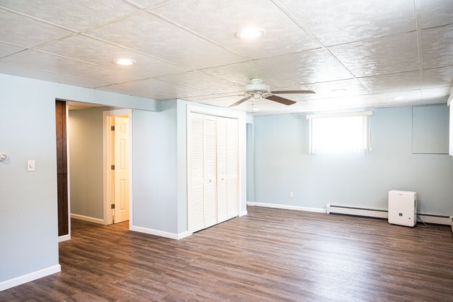 207 Muehl Dr, House other with 5 bedrooms, 2 bathrooms and 2 parking in Lockport IL | Image 7