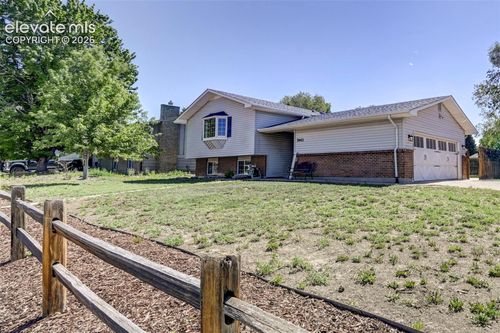 7443 Franconia Dr, Fountain, CO, 80817-1414 | Card Image