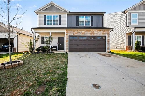633 Cam Cir, High Point, NC, 27265-1160 | Card Image