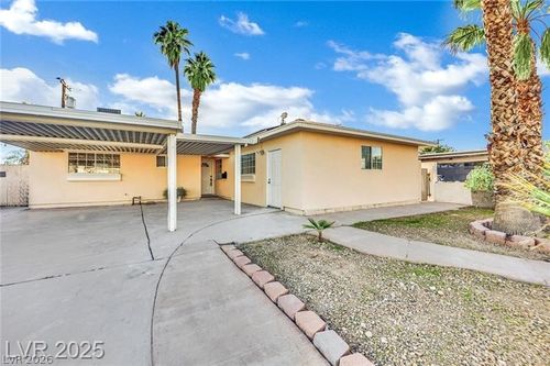6325 Lawton Ave, Las Vegas, NV, 89107-1310 | Card Image