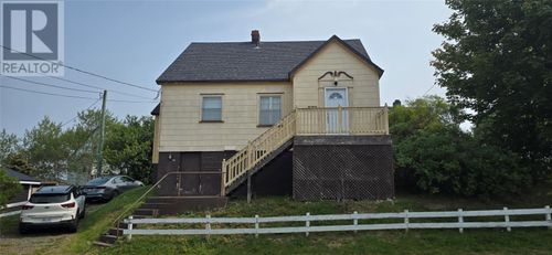 661 Main St, Burin, NL, A0E1E0 | Card Image
