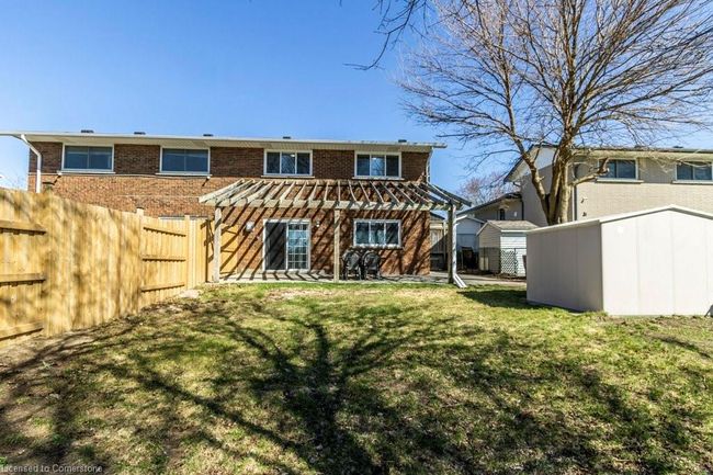 43 Briar Knoll Dr, House other with 3 bedrooms, 2 bathrooms and 4 parking in Kitchener ON | Image 35