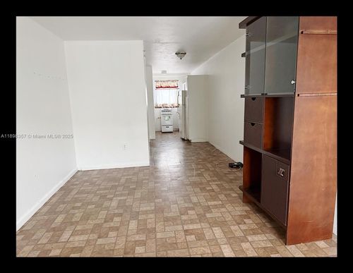 apt-5-7740 Dickens Ave, Miami Beach, FL, 33141-6141 | Card Image