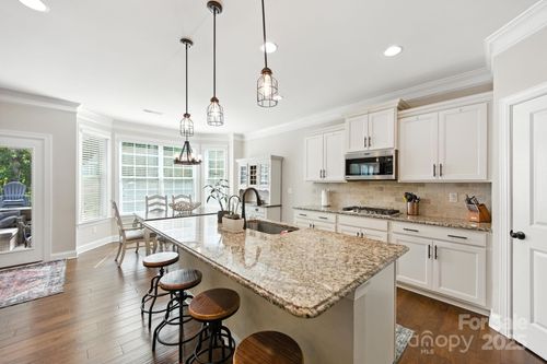 126 Canoe Pole Ln, Mooresville, NC, 28117-9546 | Card Image