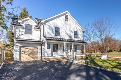 552 Knapps Highway, House other with 3 bedrooms, 3 bathrooms and 5 parking in Fairfield CT | Image 1