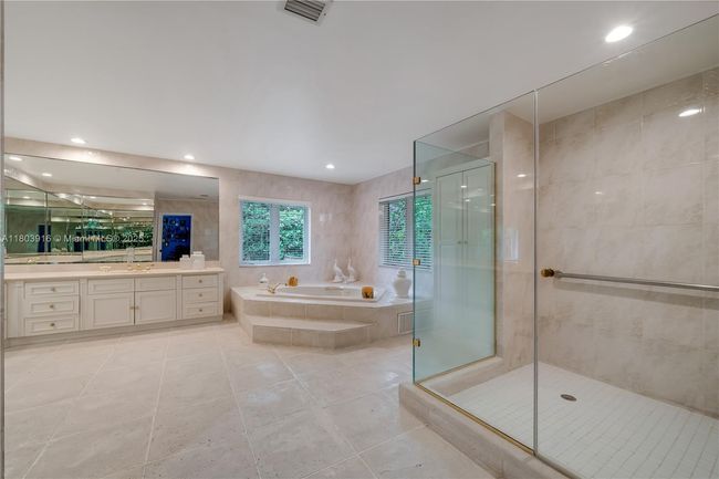 7020 Almansa St, House other with 4 bedrooms, 5 bathrooms and null parking in Coral Gables FL | Image 11