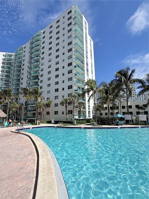 14u-3901 S Ocean Dr, Hollywood, FL, 33019-3004 | Card Image
