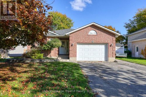 89 Markham Street, St Marys, ON, N4X1A7 | Card Image