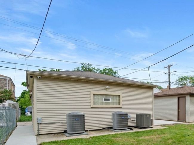 APT-1 - 2915 N 74 Th Ave, Home with 3 bedrooms, 2 bathrooms and null parking in Elmwood Park IL | Image 19