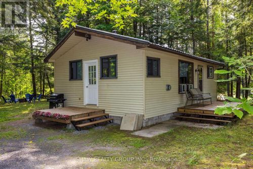 69 North Drive, Huntsville (Stisted), ON, P1H2J2 | Card Image