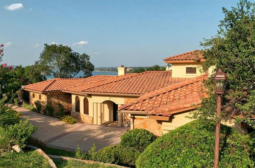 807 Mariner, Lakeway, TX, 78734-4351 | Card Image