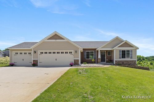 11782 Ridge Water Drive Ne, Sparta, MI, 49345 | Card Image