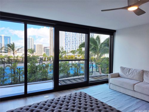 913-333 Ward Avenue, Honolulu, HI, 96814 | Card Image