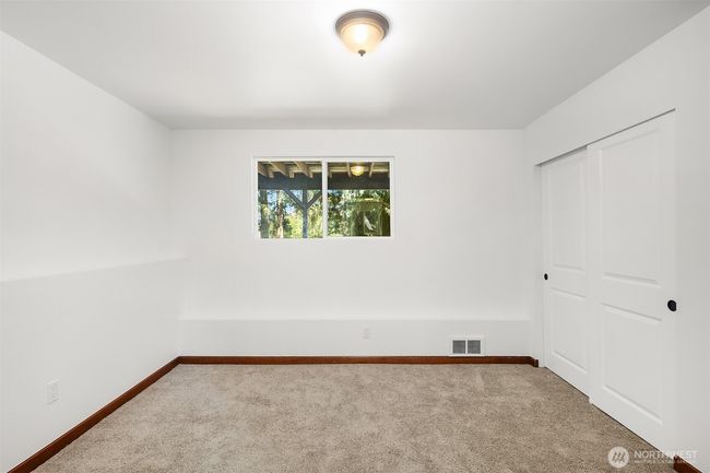 Downstairs Bedroom 3 | Image 20