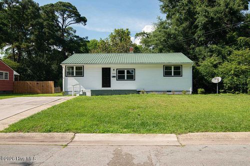 100 Banks St, Jacksonville, NC, 28540-6020 | Card Image