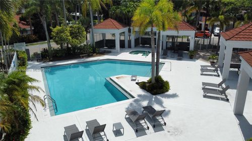 9257-9257 Nw 9th Pl, Plantation, FL, 33324-6121 | Card Image