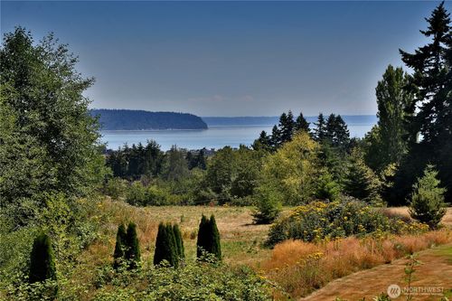 1940 Cattail Ln, Freeland, WA, 98249-9469 | Card Image