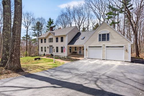 35 Woldbrook Drive, Windham, ME, 04062 | Card Image